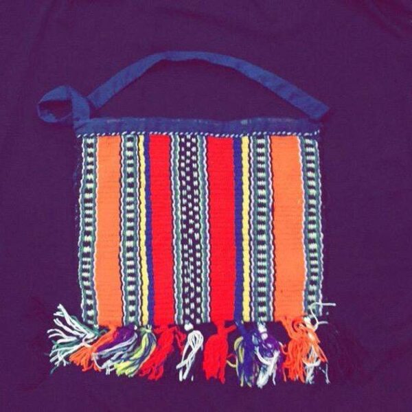 منسوجات يدوية
